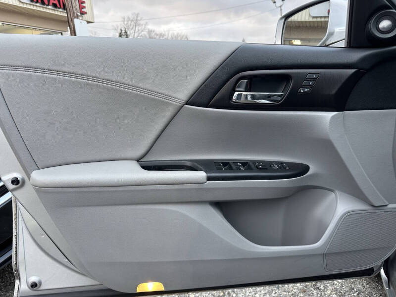 2013 Honda Accord EX-L V6 w/Navi