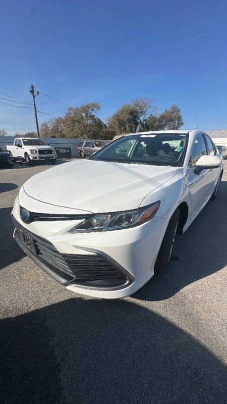 2021 Toyota Camry Hybrid LE