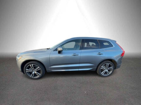 2018 Volvo XC60 T5 Momentum