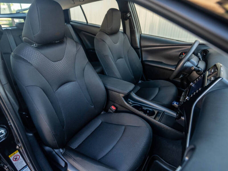 2020 Toyota Prius LE AWD-e
