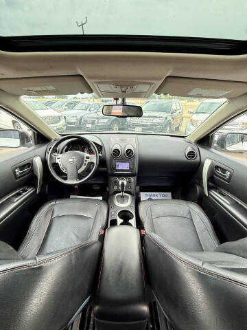 2012 Nissan Rogue SV w/SL Package