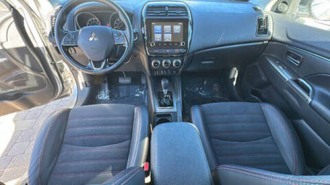 2024 Mitsubishi Outlander Sport SE