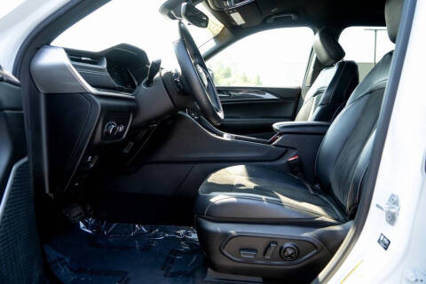 2022 Jeep Grand Cherokee L Altitude