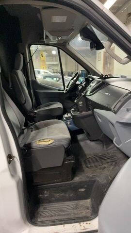 2017 Ford T250