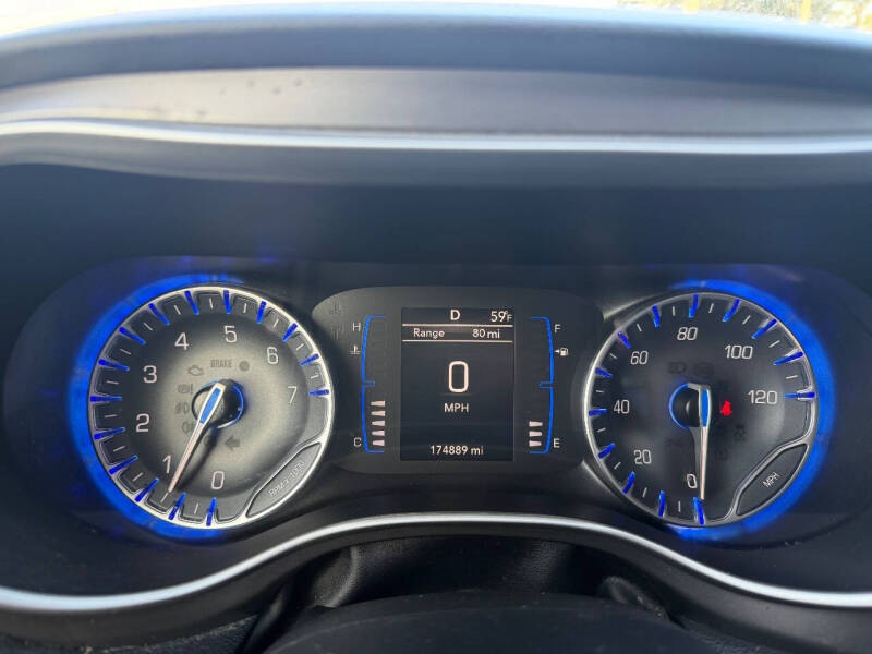 2020 Chrysler Pacifica Touring L