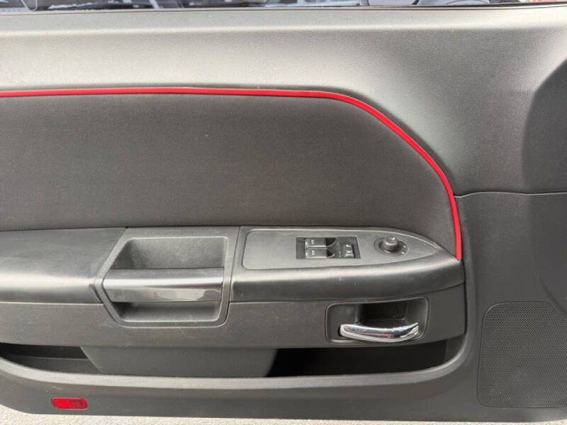 2013 Dodge Challenger SXT