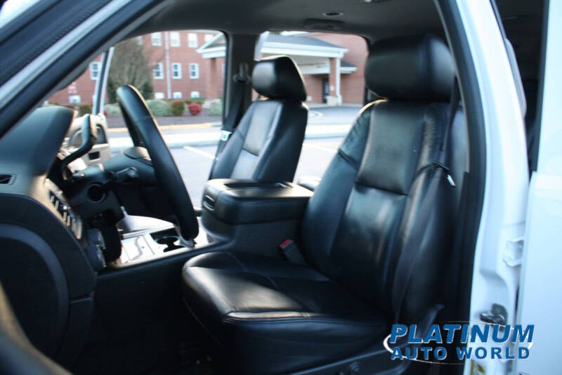 2013 Chevrolet Suburban LTZ