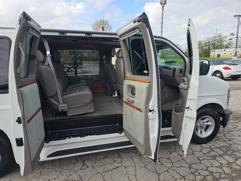 2001 Chevrolet Express 1500