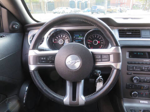 2014 Ford Mustang V6 Premium