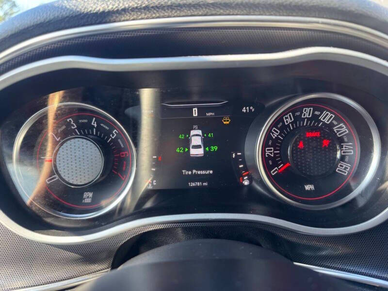 2017 Dodge Challenger R/T Plus