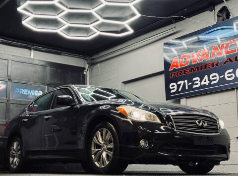 2012 Infiniti M56 x