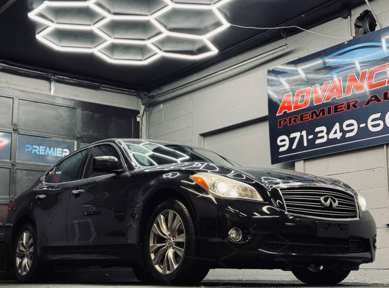 2012 Infiniti M56 x
