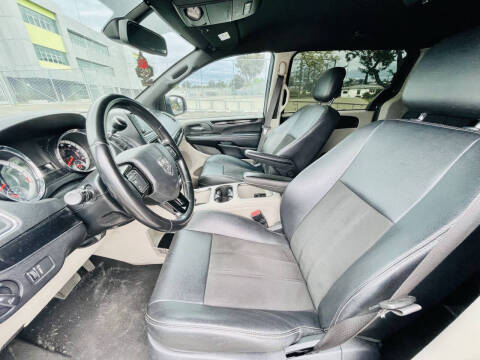 2020 Dodge Grand Caravan SXT