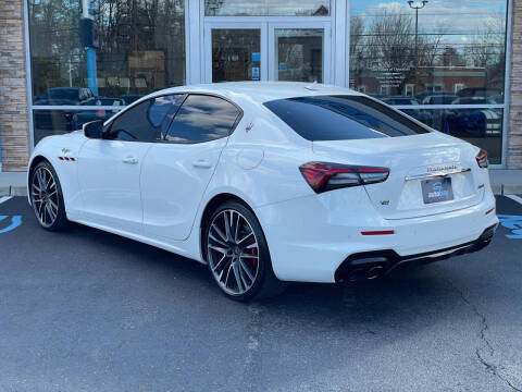 2023 Maserati Ghibli Trofeo