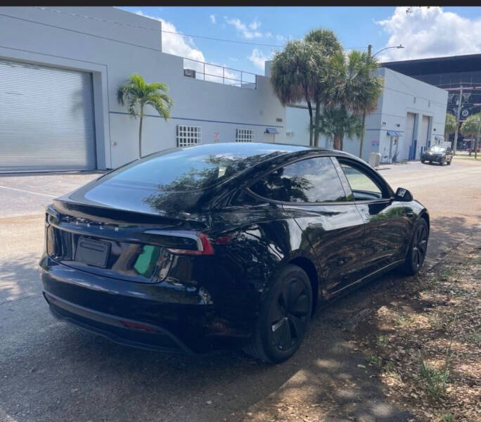 2025 Tesla Model 3 Long Range