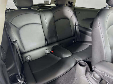 2015 MINI Hardtop 2 Door Cooper