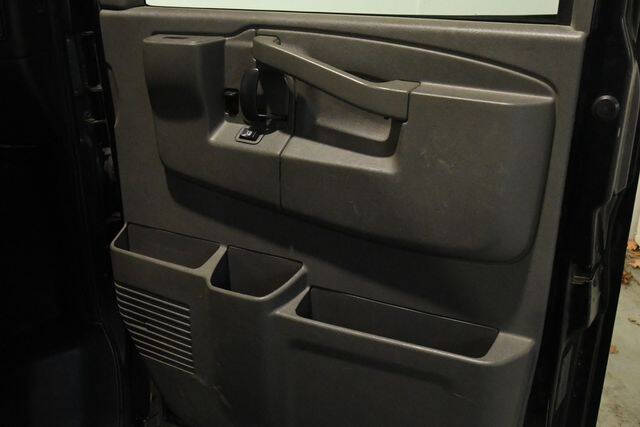 2017 Chevrolet Express LT 3500