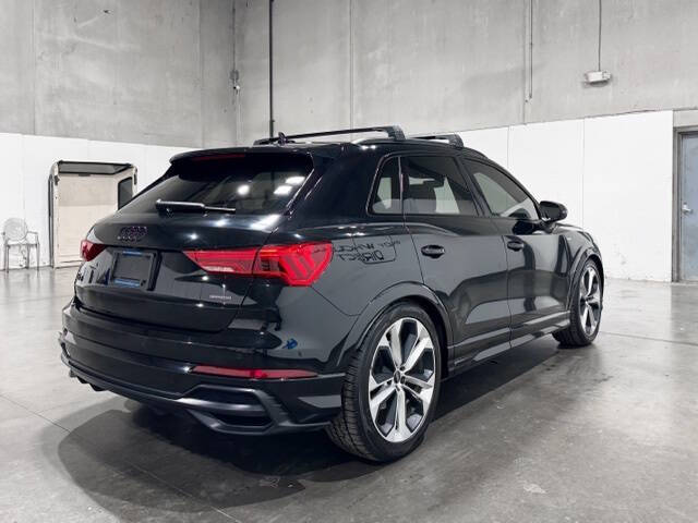 2022 Audi Q3 quattro S line Prem Plus 45 TFSI