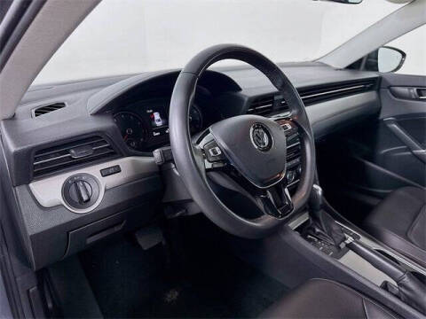 2022 Volkswagen Passat SE