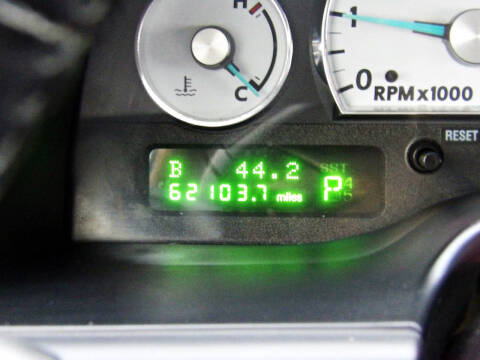 2004 Ford Thunderbird Deluxe