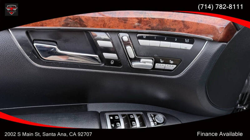 2010 Mercedes-Benz S-Class S 550