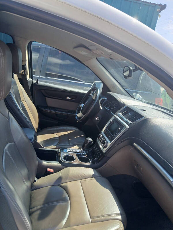 2016 GMC Acadia SLT-1