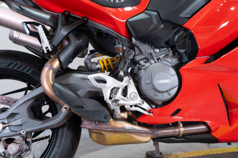 2026 Ducati Panigale V2