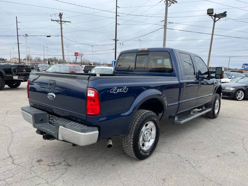 2010 Ford F-250 Super Duty XLT photo 7