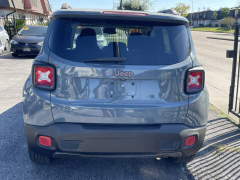 2016 Jeep Renegade Latitude 75th Anniversary