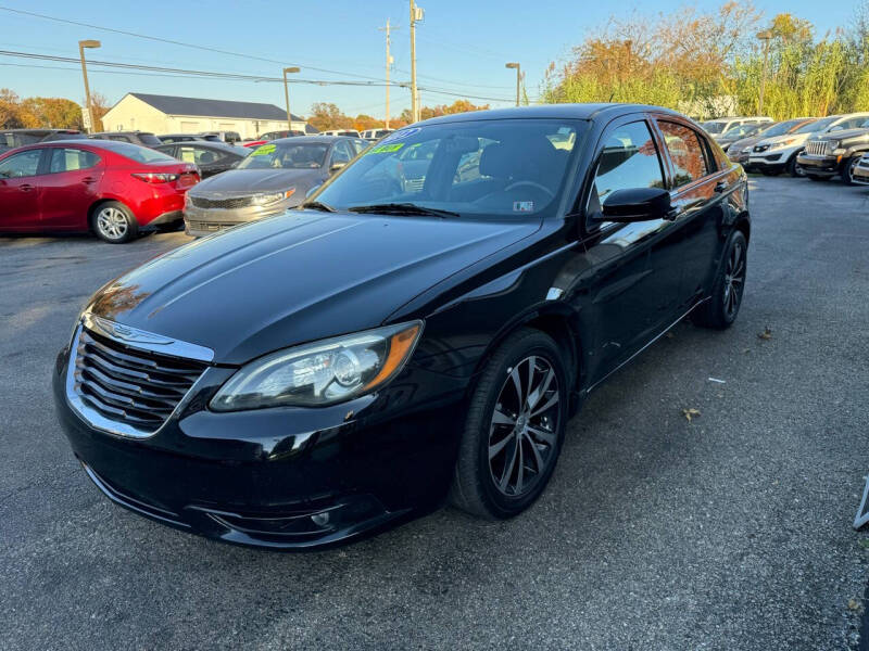 2012 Chrysler 200 Touring photo 15