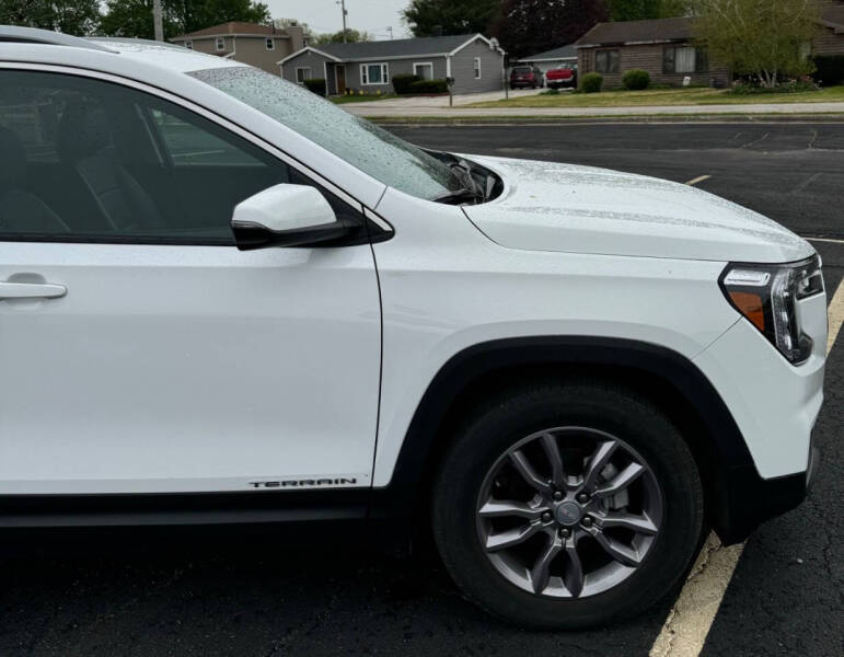 2023 GMC Terrain SLT