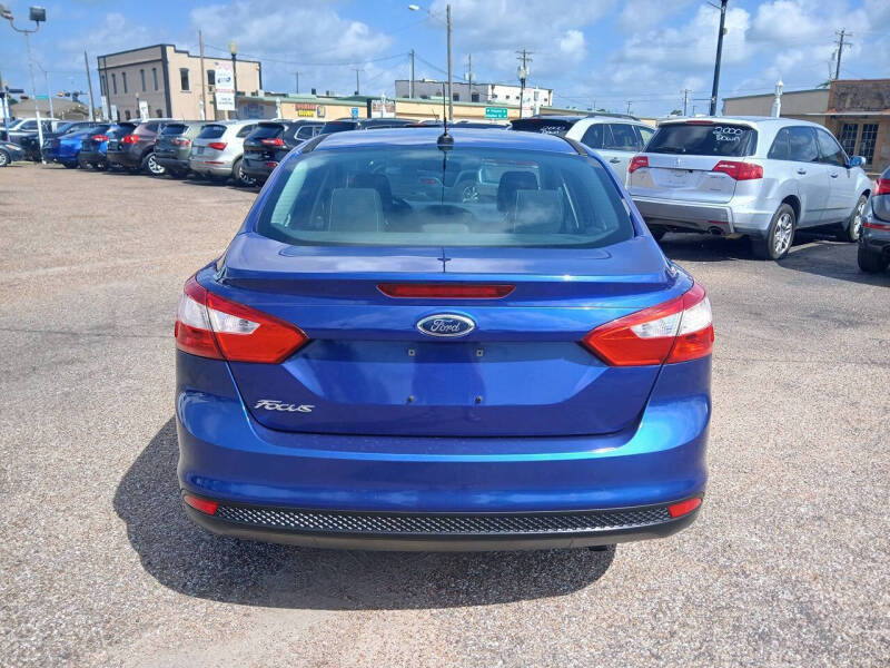 2012 Ford Focus S