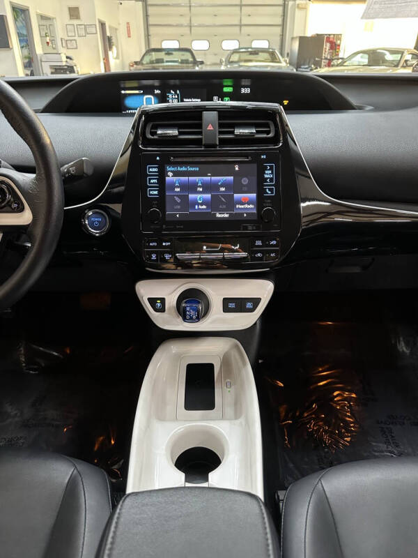 2016 Toyota Prius Four