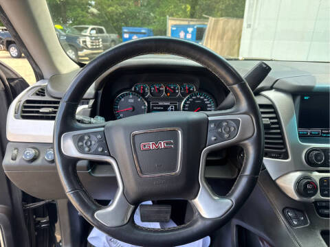 2017 GMC Yukon SLT