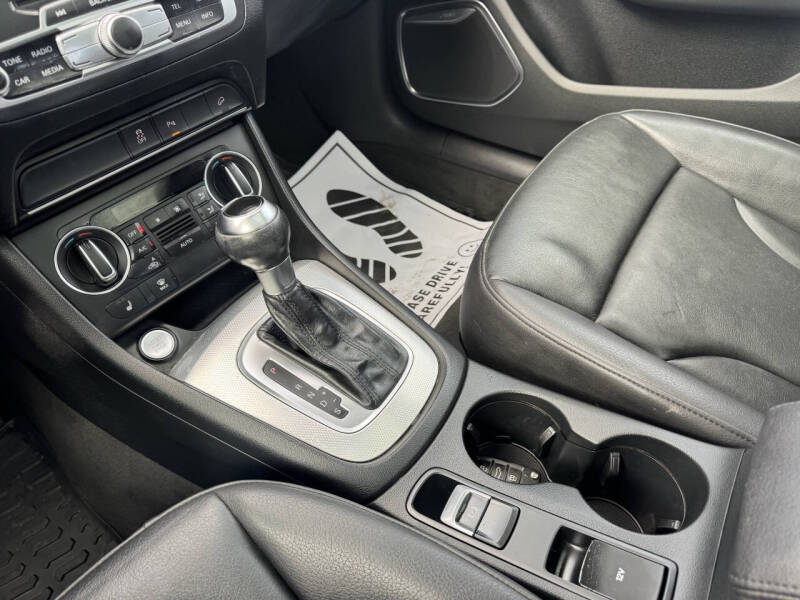 2016 Audi Q3 2.0T quattro Prestige