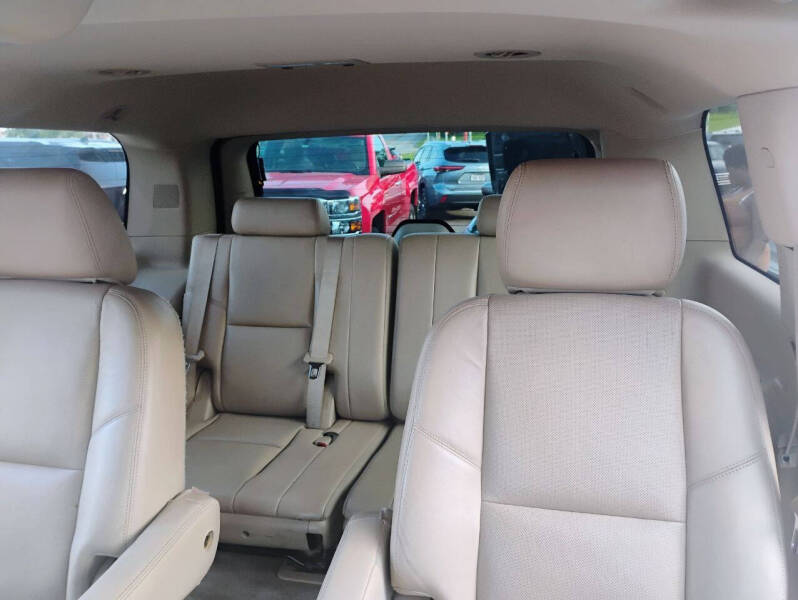 2012 Cadillac Escalade Luxury