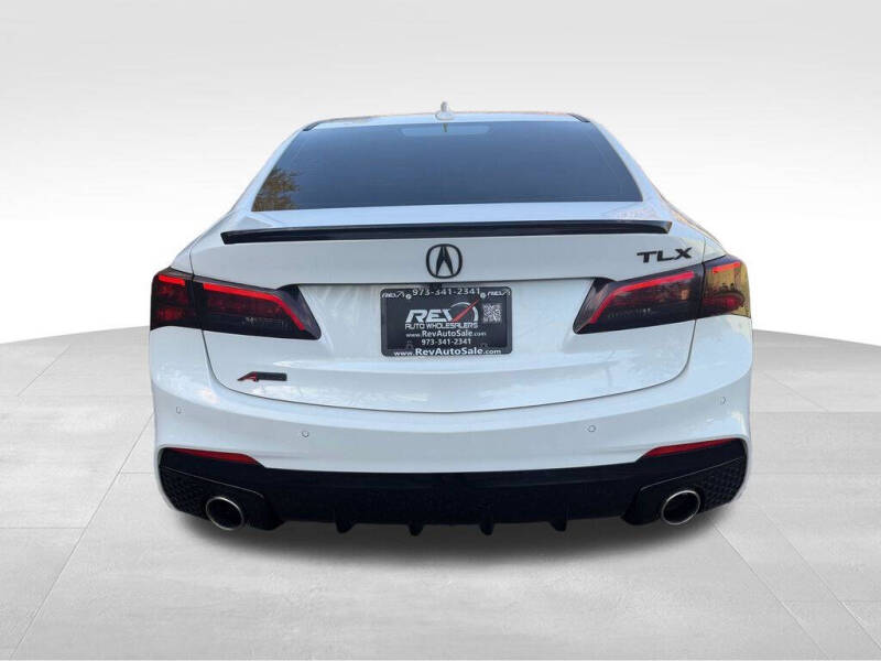 2020 Acura TLX