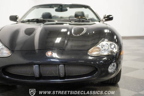 2002 Jaguar XKR