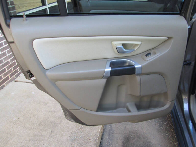 2010 Volvo XC90 3.2