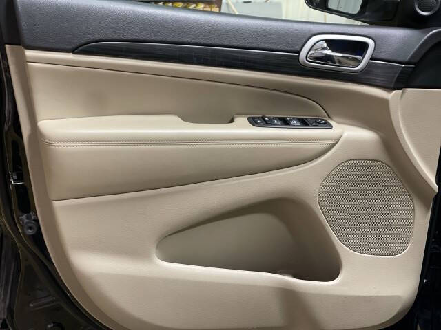 2022 Jeep Grand Cherokee WK Laredo E