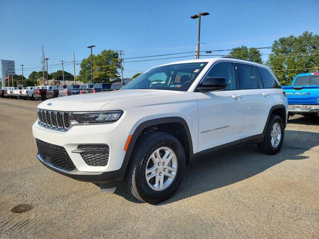 2023 Jeep Grand Cherokee Laredo