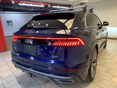 2021 Audi Q8 quattro Prestige 55 TFSI