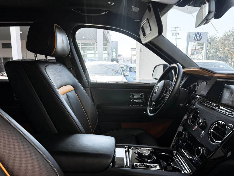 2020 Rolls-Royce Black Badge Cullinan