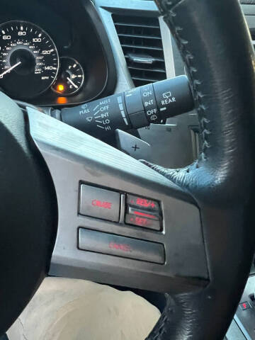 2011 Subaru Outback 2.5i Premium