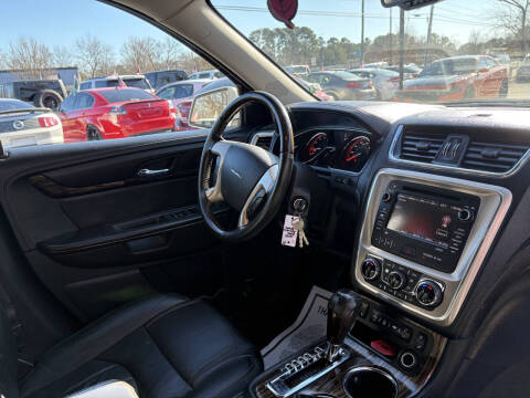 2013 GMC Acadia Denali