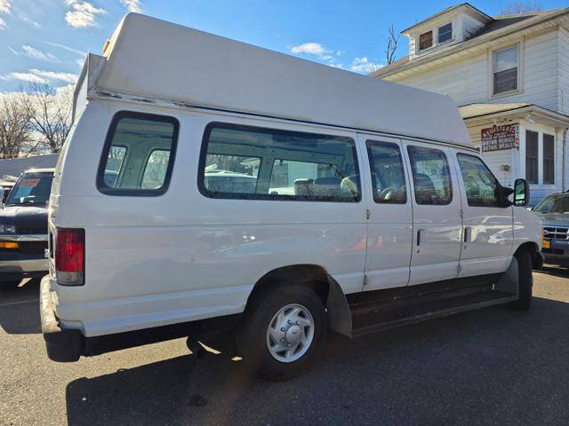 2007 Ford E-Series E-350 SD