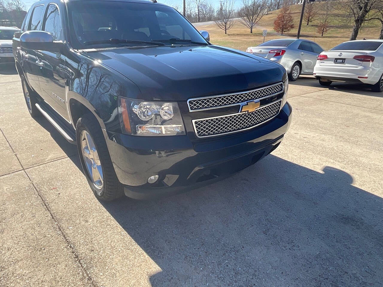 2012 Chevrolet Avalanche for sale at Car Connection in Harrison, AR