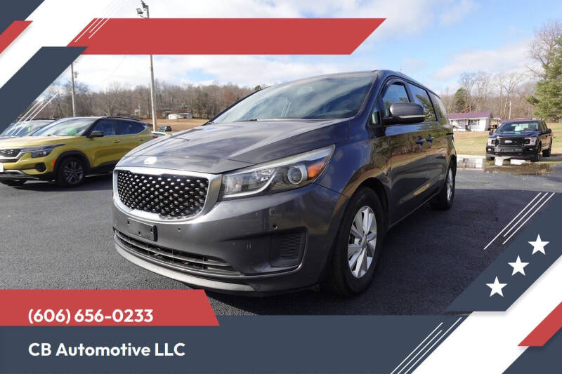 2017 Kia Sedona LX's photo