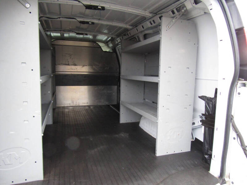 2020 Chevrolet Express 2500