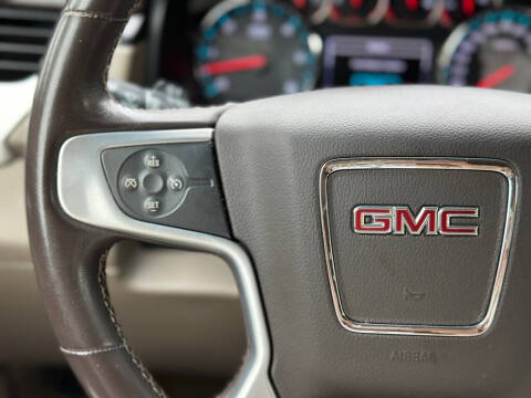 2017 GMC Yukon XL SLE